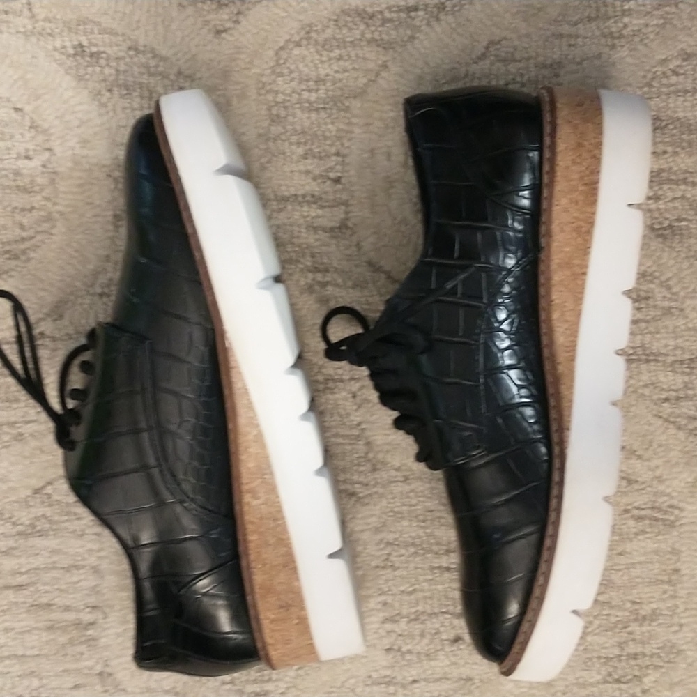 Steve Madden Black Loafers